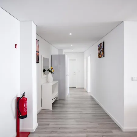 Sunset Viewpoint, New With Stunning Sea Views * Relogio do Poiso